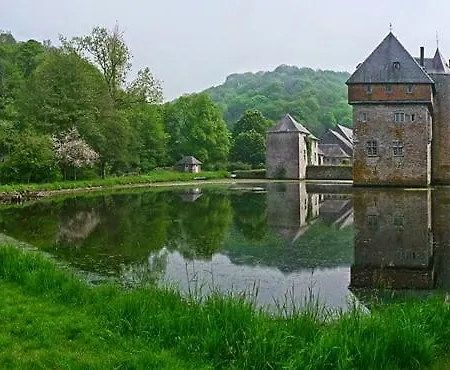 Maison De Charme A Et Le La Bed & Breakfast Crupet