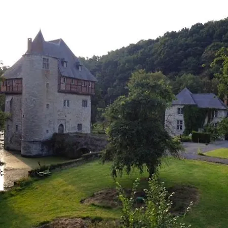 Maison De Charme A Et Le La Panzió Crupet