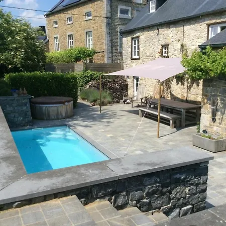 Bed & Breakfast Maison De Charme A Et Le La Crupet