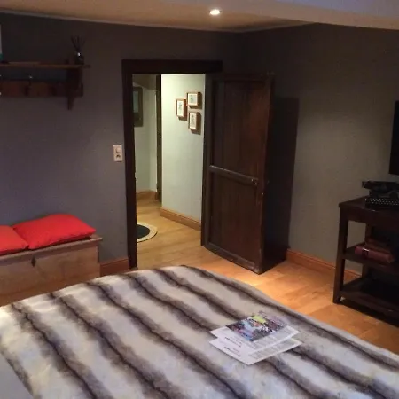 Bed & Breakfast Maison De Charme A Et Le La 3*