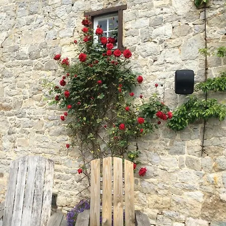 Maison De Charme A Et Le La 3* Crupet