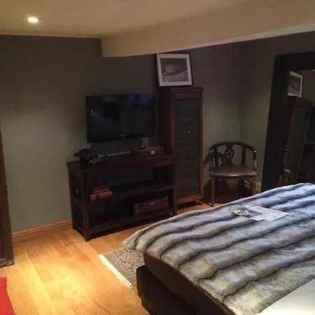 Maison De Charme A Et Le La Bed & Breakfast