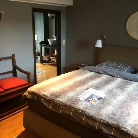 Maison De Charme Avec Piscine&jaccuzzi Crupet