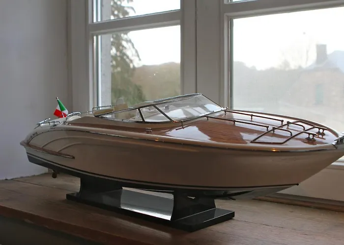 Maison De Charme A Et Le La Bed & Breakfast Crupet