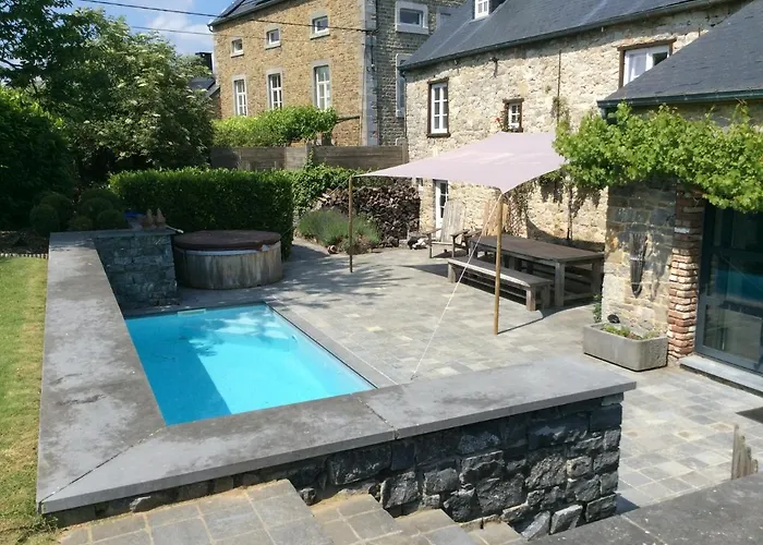 Bed & Breakfast Maison De Charme A Et Le La Crupet