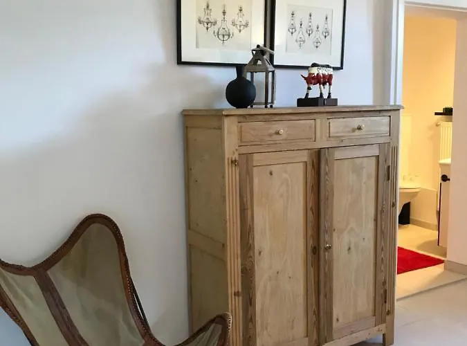 Maison De Charme A Et Le La Bed & Breakfast Crupet